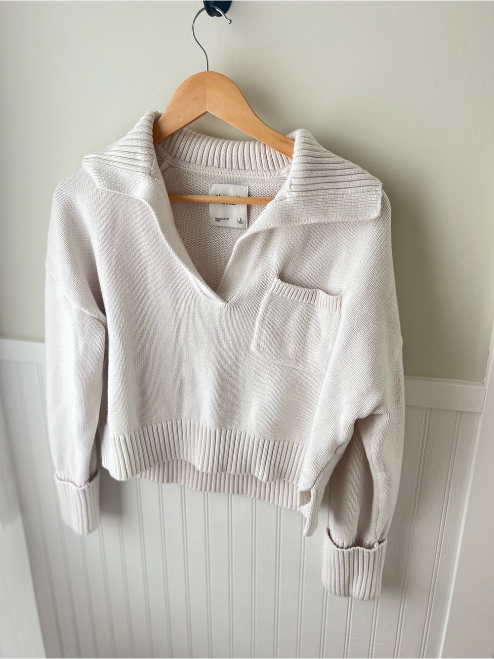 Abercrombie & Fitch Ribbed Cotton Crew Sweater - Cream